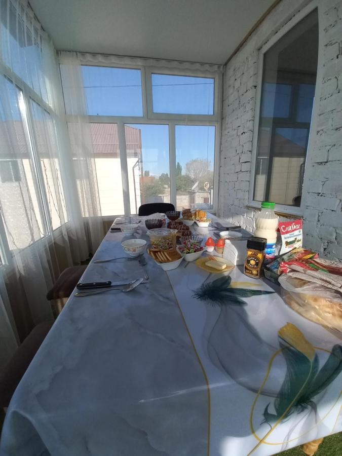 Guest House B&B Kochkor Eksteriør bilde